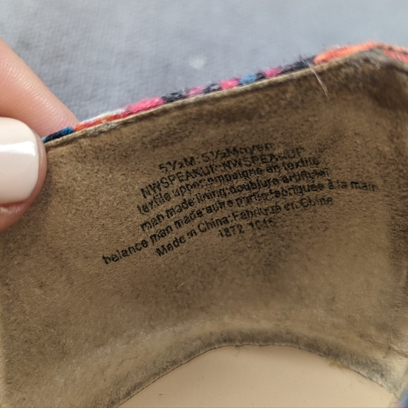 🎉3/$15🎉 Nine West Floral Flats - Picture 6 of 7